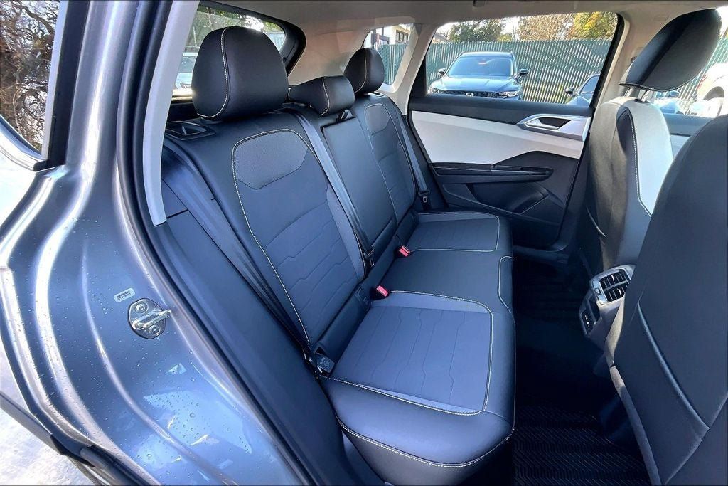 New 2026 Volkswagen Taos SE AWD/4WD image 20