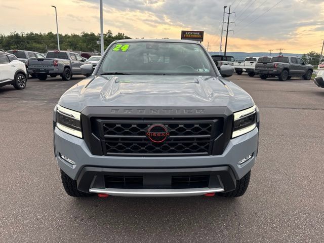 Certified 2024 Nissan Frontier PRO-4X w/ Technology Package AWD/4WD image 2