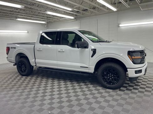 New 2025 Ford F150 XLT w/ Equipment Group 302A MID image 2