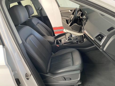 Used 2019 Audi Q5 2.0T Premium AWD/4WD image 9