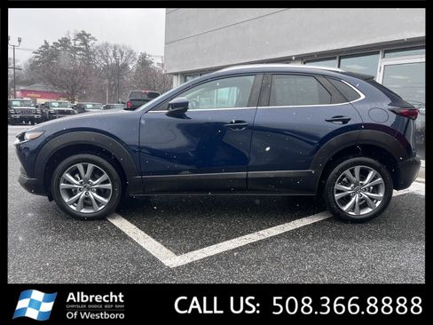 Used 2023 MAZDA CX-30 AWD 2.5 S w/ Preferred Package image 2