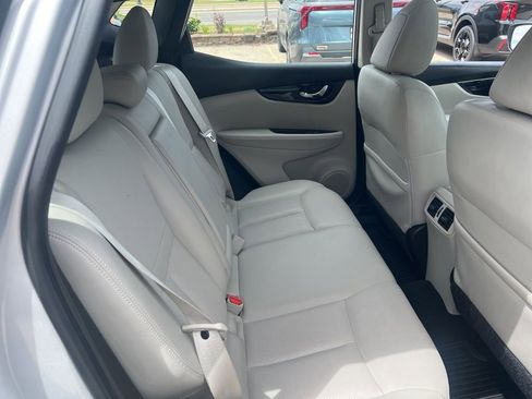 Used 2018 Nissan Rogue Sport SL w/ SL Premium Package AWD/4WD image 14