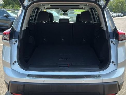 Certified 2024 Nissan Rogue SV w/ SV Premium Package AWD/4WD image 27