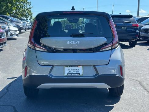 Certified 2025 Kia Soul LX FWD image 4