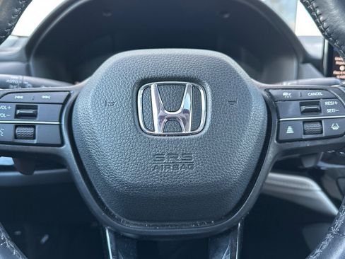 Used 2023 Honda Accord EX-L image 25