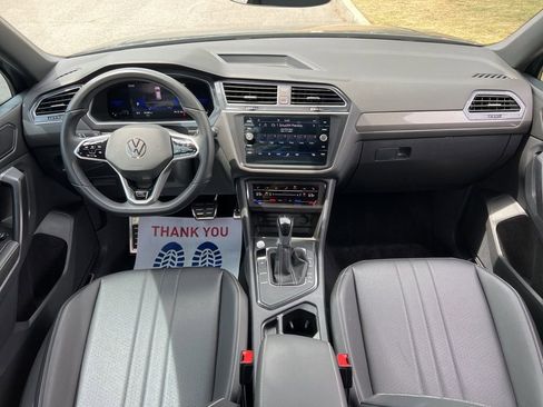 Used 2023 Volkswagen Tiguan SE R-Line FWD image 25