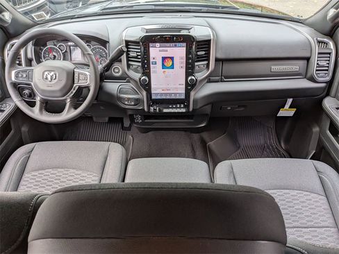 New 2025 RAM 2500 Big Horn image 18