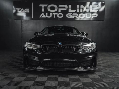 Used 2016 BMW M4 Convertible image 10