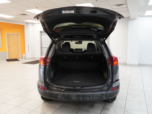 Used 2014 Toyota RAV4 Limited w/ Technology Package AWD/4WD image 10