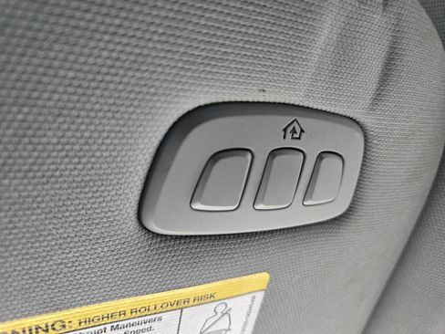 Used 2023 Ford F350 Lariat w/ Chrome Package image 16