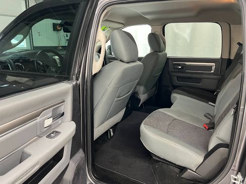 Used 2016 RAM 1500 Big Horn AWD/4WD image 9