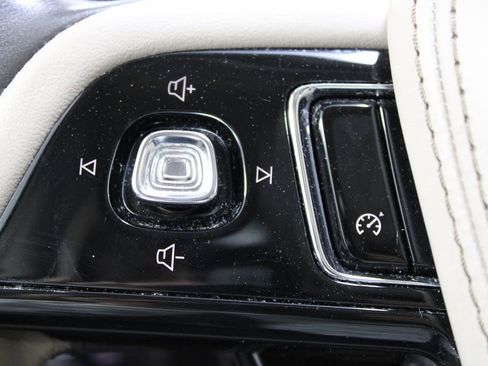 Used 2022 Lincoln Aviator Reserve w/ Elements Package Plus image 26