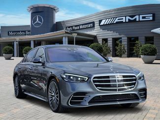 Used 2022 Mercedes-Benz S 580 4MATIC Sedan video 2