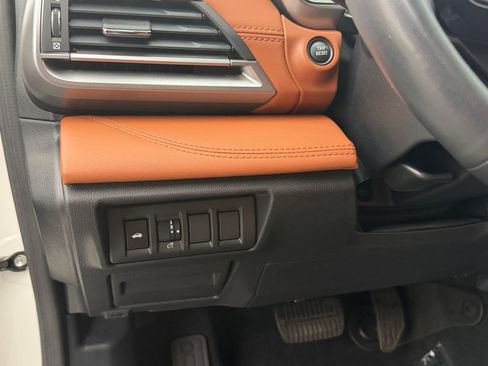 Used 2020 Subaru Legacy Touring XT image 18