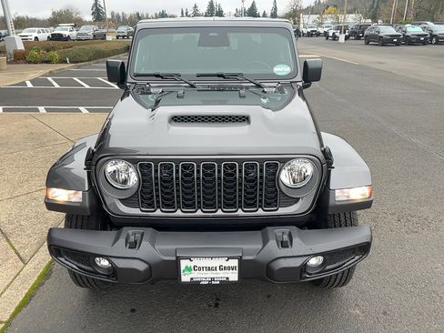 New 2026 Jeep Gladiator Sport image 6