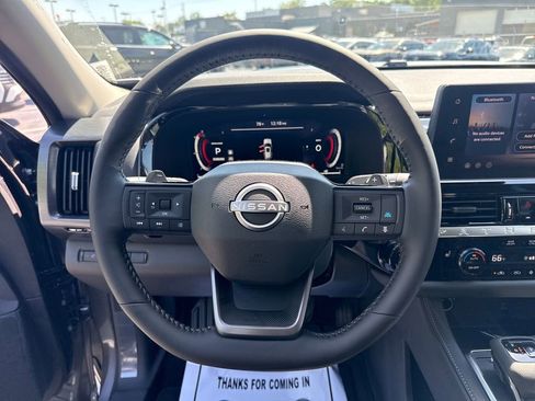 New 2026 Nissan Pathfinder SL FWD image 14