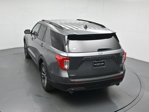 Certified 2023 Ford Explorer XLT w/ Equipment Group 202A RWD image 41