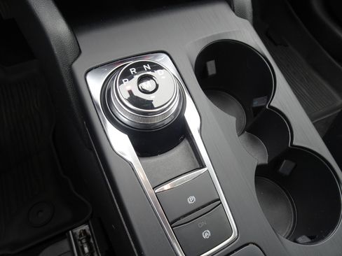 Used 2020 Ford Escape SEL image 19