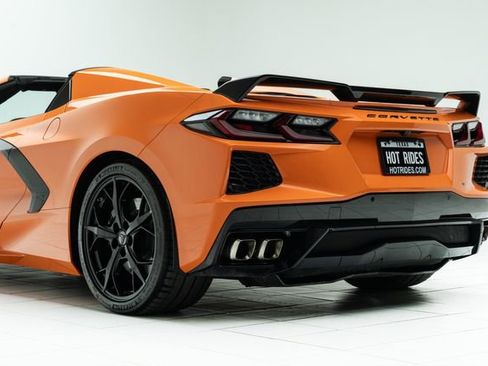 Used 2022 Chevrolet Corvette Stingray Premium Conv w/ Z51 Performance Package image 21