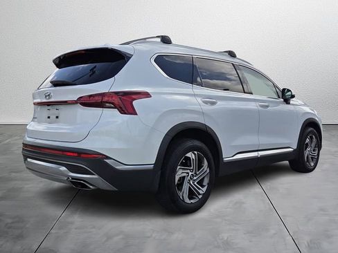 Used 2022 Hyundai Santa Fe SEL w/ Convenience Package FWD image 4