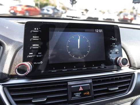 Used 2020 Honda Accord LX image 12