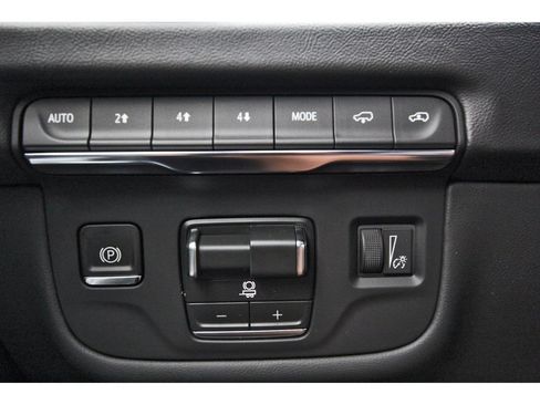New 2026 Cadillac Escalade ESV Sport w/ Touring Package AWD/4WD image 15