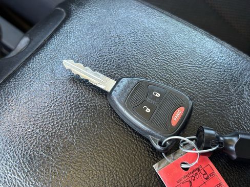 Used 2016 Jeep Wrangler Sport image 26