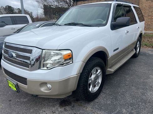 Used 2007 Ford Expedition Eddie Bauer image 2