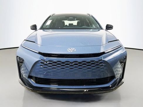 New 2026 Toyota Crown Signia Limited image 8