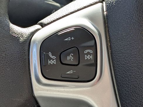 Used 2015 Ford Fiesta SE image 25