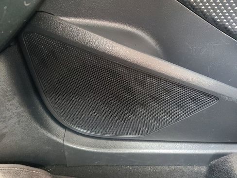 Used 2021 Toyota C-HR LE FWD image 22