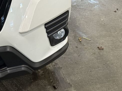 Used 2022 Subaru Forester Limited w/ Popular Package #2 image 9