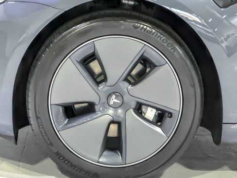 Used 2023 Tesla Model 3 Standard Range RWD image 12