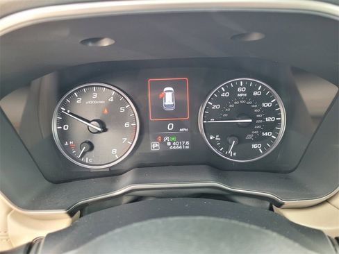 Used 2024 Subaru Outback Limited image 5