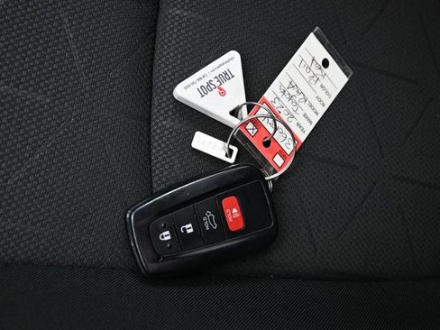 Used 2023 Toyota RAV4 XLE w/ Convenience Package AWD/4WD image 30