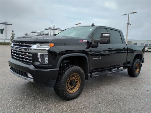 Used 2023 Chevrolet Silverado 2500 LTZ image 8