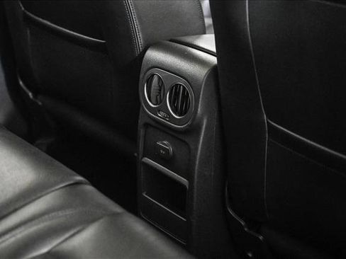 Used 2016 Volkswagen Tiguan SEL image 18