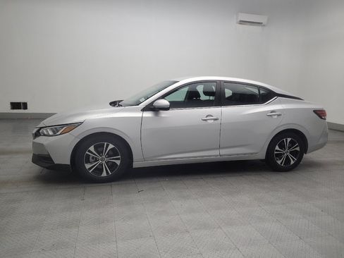 Used 2022 Nissan Sentra SV FWD image 2