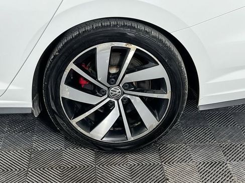 Used 2019 Volkswagen Jetta GLI Autobahn FWD image 31