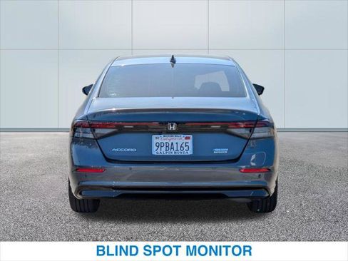 Used 2024 Honda Accord Touring image 8