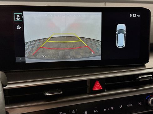 Used 2025 Kia Sorento S w/ Panoramic Sunroof Package image 23