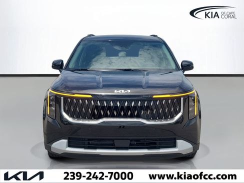 New 2026 Kia Carnival EX FWD image 2