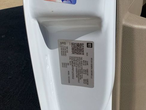 New 2026 Chevrolet Express 2500 w/ Driver Convenience Package RWD image 32