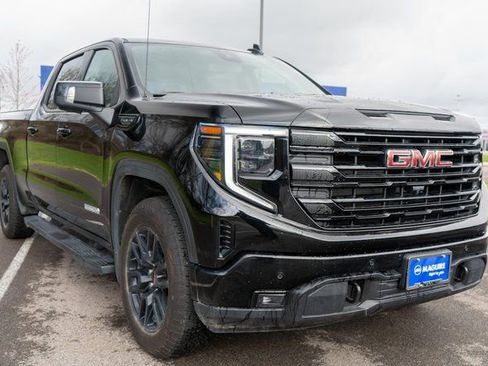 Used 2025 GMC Sierra 1500 Elevation w/ Elevation Premium Package AWD/4WD image 4