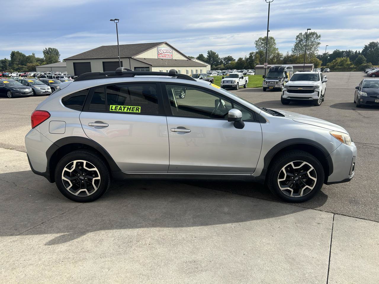 Used 2017 Subaru Crosstrek 2.0i Limited AWD/4WD image 4