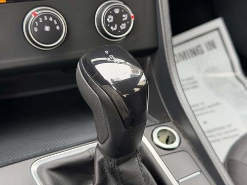 Certified 2023 Volkswagen Jetta S FWD image 29