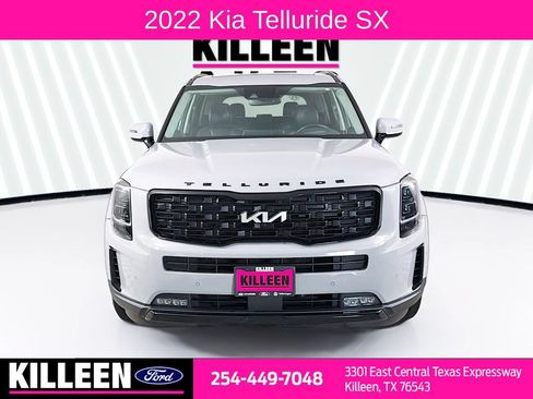 Used 2022 Kia Telluride SX w/ SX Prestige Package AWD/4WD image 2