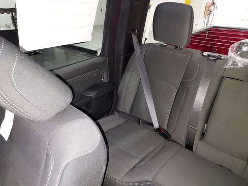 New 2026 RAM 2500 Big Horn AWD/4WD image 12