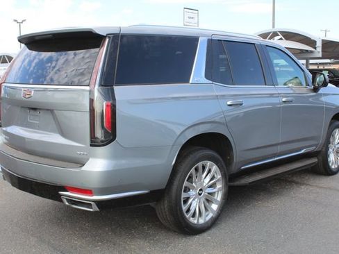 Used 2024 Cadillac Escalade Premium Luxury w/ Performance Package AWD/4WD image 3
