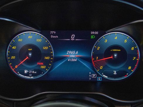 Used 2022 Mercedes-Benz GLC 300 image 15